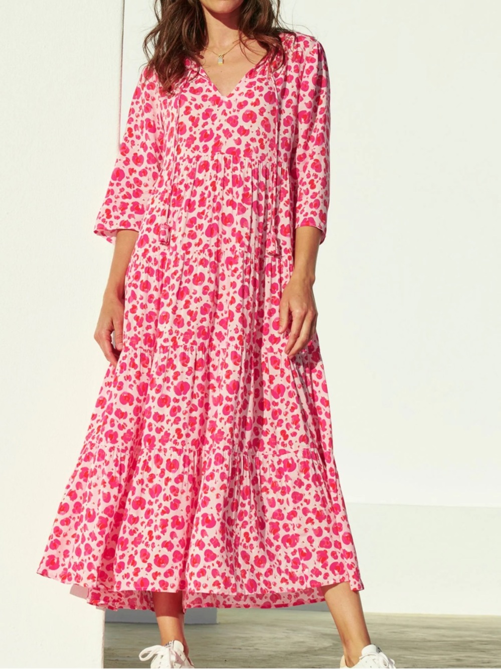 ASPIGA Pink Emma Dress Animal Print V-Neck Tiered Pockets Size Small Midi